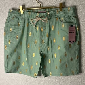 NWT- Drill- Men's Pineapple Print shorts - Mint Green and Gold- XL